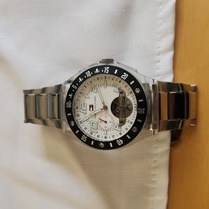 TOMMY HILFIGER AUTOMATIC WATCH